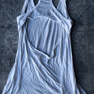 White gymshark tank top